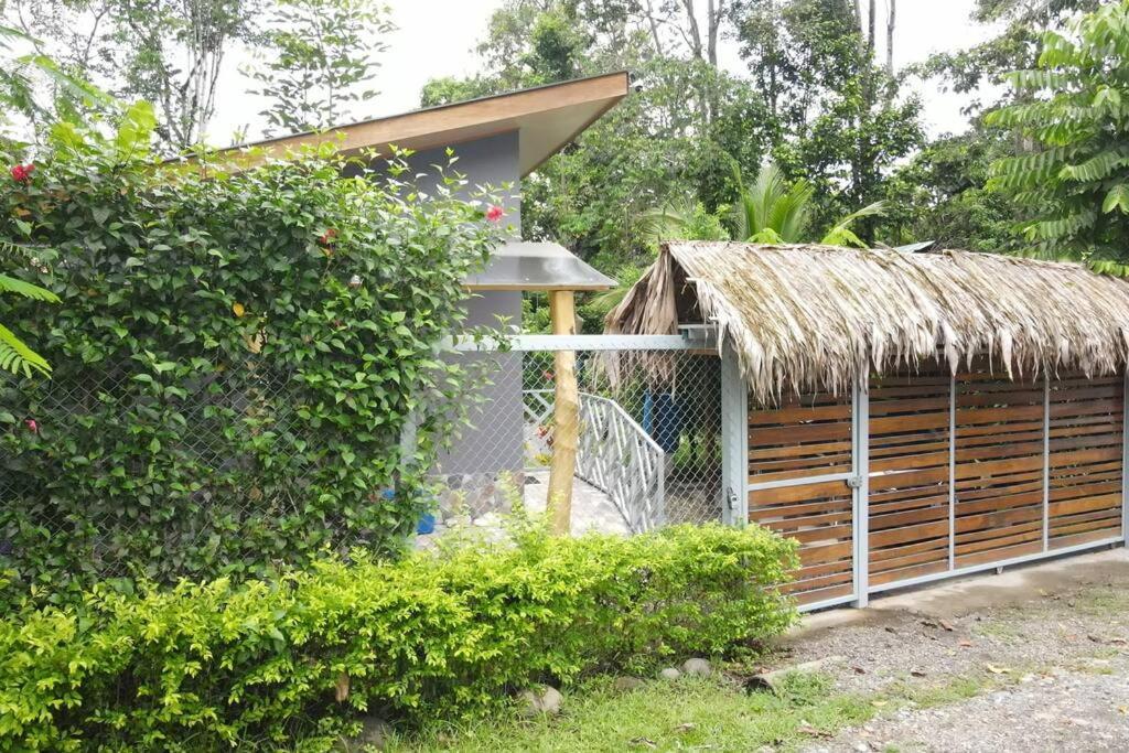 Casa Noil, Beautiful Eco House Near The Beach! Apartment Puerto Viejo de Talamanca Luaran gambar